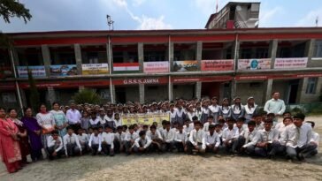 Sirmour News: मिशन शक्ति शिविर में छात्रों को मिली सुरक्षा, अधिकार और जागरूकता की अहम जानकारी