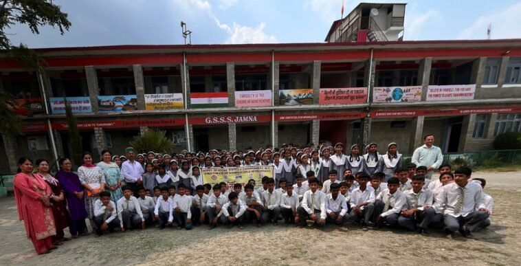Sirmour News: मिशन शक्ति शिविर में छात्रों को मिली सुरक्षा, अधिकार और जागरूकता की अहम जानकारी