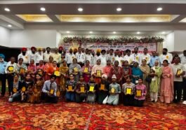 पांवटा साहिब में ऑल इंडिया सैनी समाज की अनूठी पहल: मेधावी छात्रों को किया सम्मानित, शिक्षा और समाज सेवा का दिया संदेश