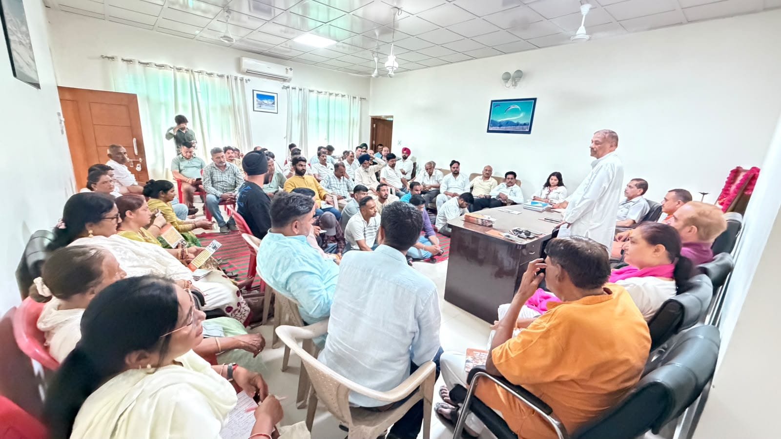 पांवटा साहिब में BJP की बड़ी तैयारी! जिला स्तरीय सम्मेलन को लेकर कार्यकर्ताओं को सौंपी अहम जिम्मेदारियां