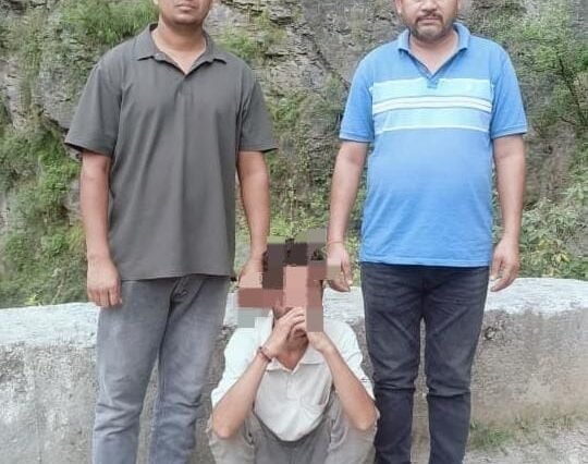 सिरमौर पुलिस की बड़ी कामयाबी: 7 साल से फरार उद्घोषित अपराधी आखिरकार गिरफ्तार
