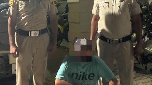 पांवटा साहिब में पुलिस का बड़ा एक्शन: कार से 176 नशीले कैप्सूल बरामद, आरोपी गिरफ्तार पांवटा साहिब में पुलिस का बड़ा एक्शन: कार से 176 नशीले कैप्सूल बरामद, आरोपी गिरफ्तार