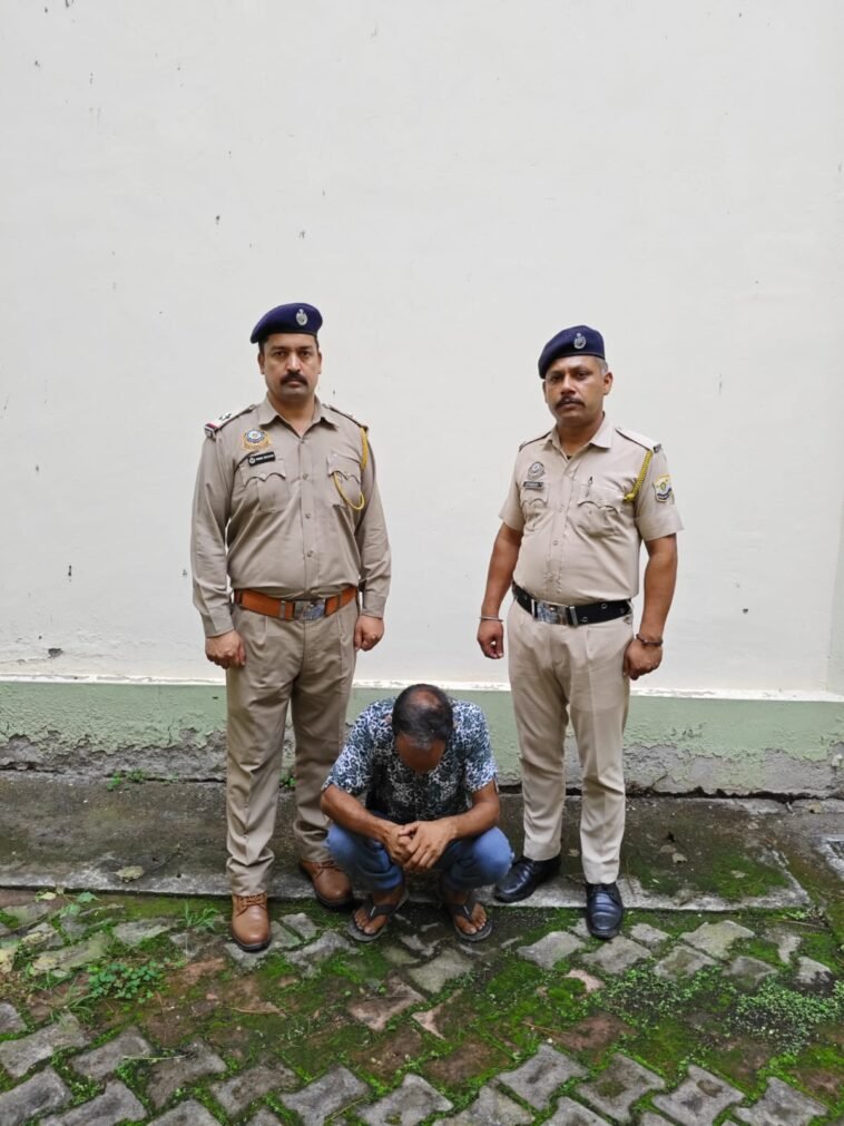 पांवटा साहिब: घर में चल रहा था चरस का कारोबार! पुलिस की दबिश में 104 ग्राम चरस बरामद, आरोपी गिरफ्तार