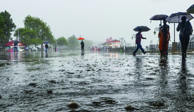 Weather Alert: हिमाचल में फिर बरसेगा मानसून का कहर! 4 अगस्त तक भारी बारिश का अलर्ट, इन जिलों को रहना होगा सबसे ज्यादा सतर्क