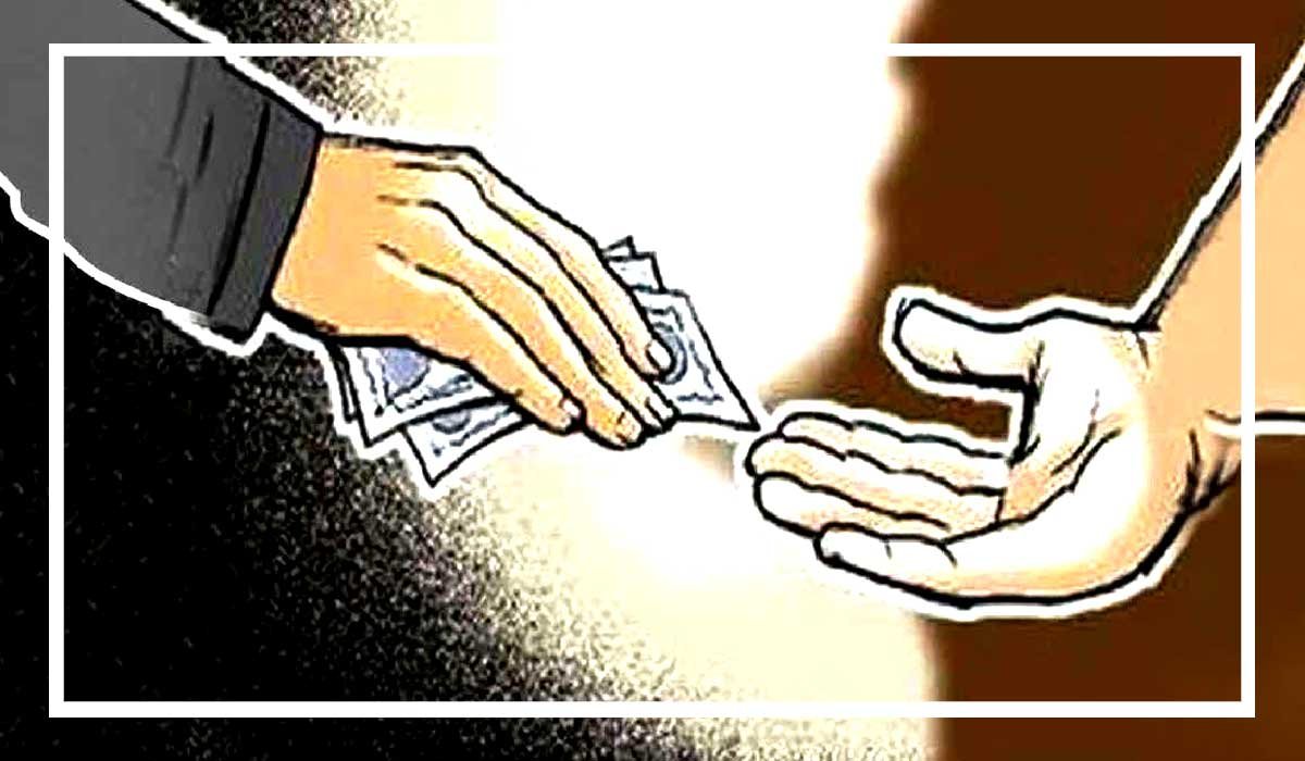 म्यूटेशन के बदले रिश्वत का खेल बेनकाब! एक लाख लेते ही विजिलेंस ने दबोचे तीन आरोपी