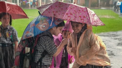 हिमाचल में 30 जुलाई तक भारी बारिश का खतरा, 179 सड़कें बंद: मौसम विभाग ने जारी किया ऑरेंज अलर्ट