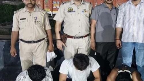 हिमाचल में पुलिस नाका देखते ही मचा हड़कंप, बचने के लिए युवक ने निगला चिट्टा… इलाज के दौरान मौत, तीन गिरफ्तार हिमाचल में पुलिस नाका देखते ही मचा हड़कंप, बचने के लिए युवक ने निगला चिट्टा… इलाज के दौरान मौत, तीन गिरफ्तार