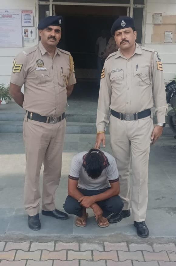 पांवटा साहिब में 6.75 ग्राम चिट्टे के साथ आरोपी गिरफ्तार, SIU ने दबोचा पांवटा साहिब में 6.75 ग्राम चिट्टे के साथ आरोपी गिरफ्तार, SIU ने दबोचा