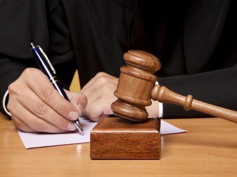 बेटियों के हक पर हिमाचल हाईकोर्ट का बड़ा फैसला, पैतृक संपत्ति में बेटों के बराबर अधिकार बेटियों के हक पर हिमाचल हाईकोर्ट का बड़ा फैसला, पैतृक संपत्ति में बेटों के बराबर अधिकार
