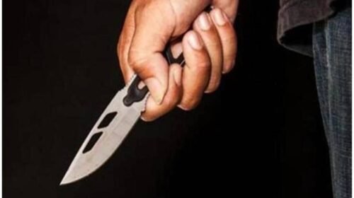 सिरमौर से दिल्ली जा रहे सब्जी व्यापारी पर जानलेवा हमला! चाय पीने के लिए रुका, फिर चा**कू से किए कई वार सिरमौर से दिल्ली जा रहे सब्जी व्यापारी पर जानलेवा हमला! चाय पीने के लिए रुका, फिर चा**कू से किए कई वार