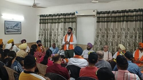 पांवटा साहिब में पूर्व सैनिकों को रक्षा सूत्र बांधकर किया सम्मान, भारत भारती ने दिया एकता का संदेश
