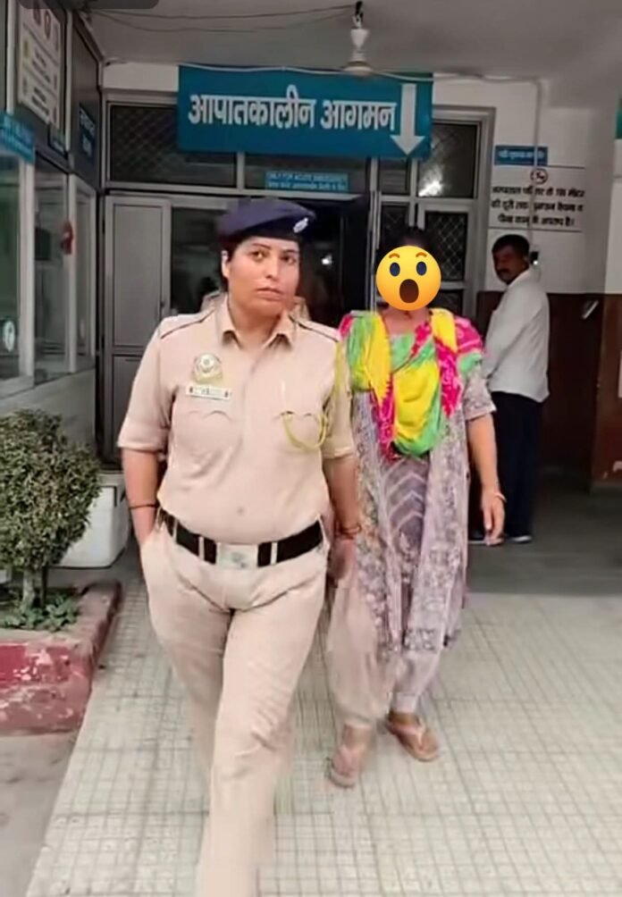 पांवटा साहिब में 10 साल की बच्ची से दु**ष्क*र्म मामले में नया मोड़, आरोपी युवक की मां भी गिरफ्तार पांवटा साहिब में 10 साल की बच्ची से दु**ष्क*र्म मामले में नया मोड़, आरोपी युवक की मां भी गिरफ्तार