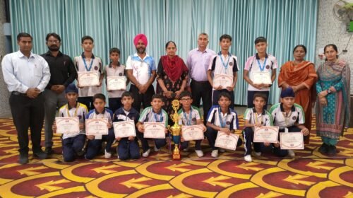 दो साल बाद खिताबी वापसी! गुरु नानक मिशन पब्लिक स्कूल बना जिला बास्केटबॉल चैंपियन