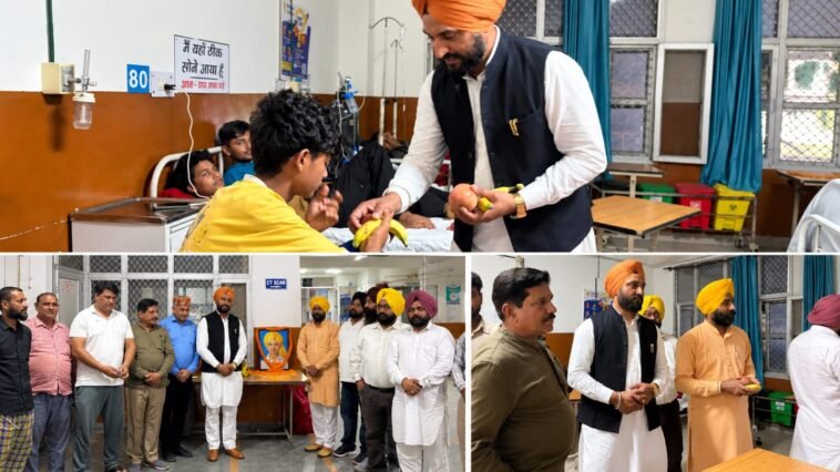 Paonta Sahib: शहीद भगत सिंह जयंती पर मरीजों को फल बांटने पहुंचे गुरदीप गैरी, लंगर सेवा को सुबह-शाम चलाने की तैयारी Paonta Sahib: शहीद भगत सिंह जयंती पर मरीजों को फल बांटने पहुंचे गुरदीप गैरी, लंगर सेवा को सुबह-शाम चलाने की तैयारी