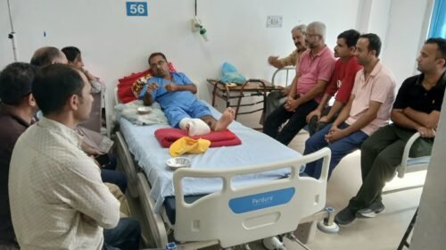 पांवटा साहिब पहुंचे क्रांति ज्वाल के संस्थापक भरत ठाकुर, नाथूराम चौहान की सुरक्षा को लेकर सरकार से उठाई मांग पांवटा साहिब पहुंचे क्रांति ज्वाल के संस्थापक भरत ठाकुर, नाथूराम चौहान की सुरक्षा को लेकर सरकार से उठाई मांग