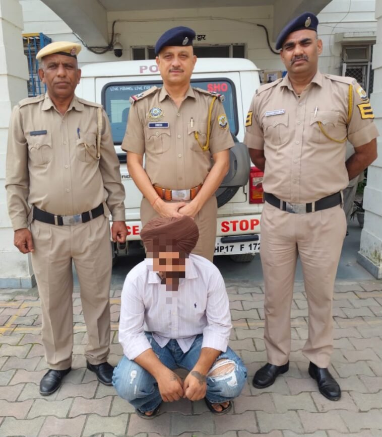 पांवटा साहिब में बाइक सवार युवक 3.12 ग्राम चिट्टे के साथ गिरफ्तार, पुलिस को युवक पर बाइक द्वारा नशा बेचने का शक