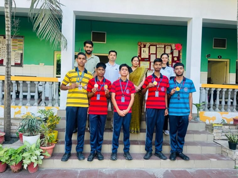 पांवटा साहिब: द रोज ऑर्किड वर्ल्ड स्कूल के खिलाड़ियों ने जीते 5 पदक, 3 का राष्ट्रीय प्रतियोगिता के लिए चयन