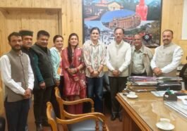 शिलाई: ठाकुर हर्षवर्धन चौहान से मिलीं कबड्डी खिलाड़ी साक्षी शर्मा, मंत्री ने हरसंभव मदद का दिया भरोसा